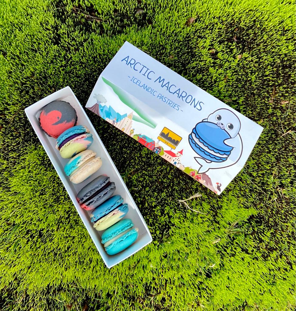 Arctic Macarons Pastries 